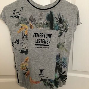 Bershka t-shirt